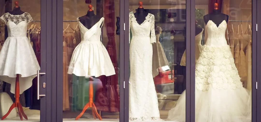 Gdzie oddać suknię ślubną, aby nie stracić na wartości?