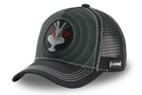 Czapka snapback co to? Poznaj jej cechy i dlaczego warto ją mieć
